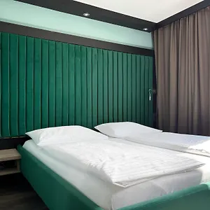 Design & Budget Schoenbrunn Отель